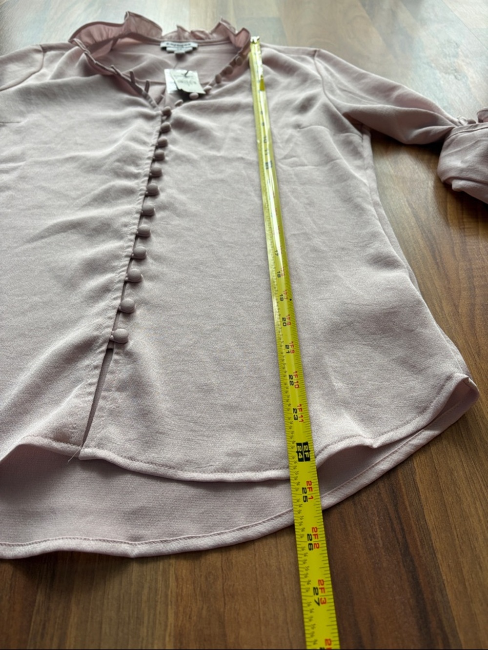 Express Women's Light Blush Pink Ruffle Collar Button-Up Blouse NWT - Picture 9 of 11